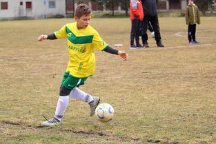 乐鱼官方-国安训练强度加大备战节奏明显提升，国安要求